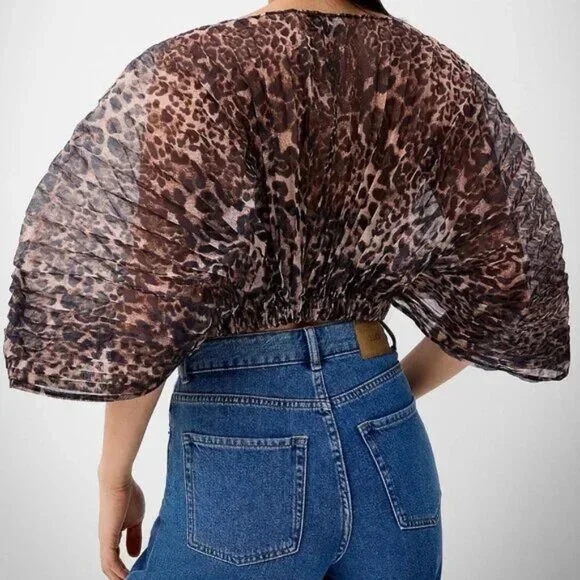 NWT Pleated organza leopard butterfly-sleeve blouse - Picture 3 of 3